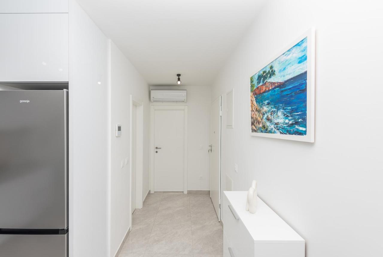 Apartment Ema Макарска Экстерьер фото