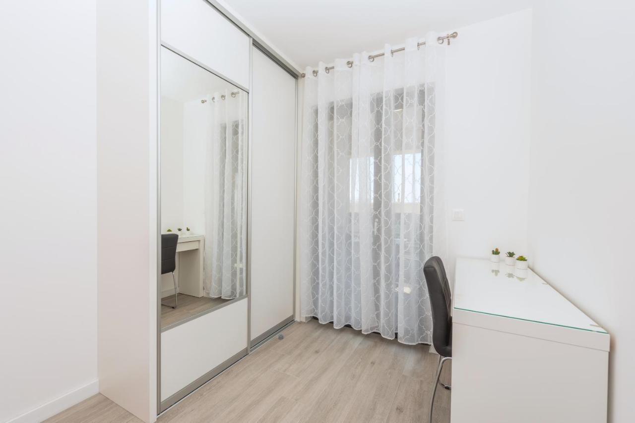 Apartment Ema Макарска Экстерьер фото